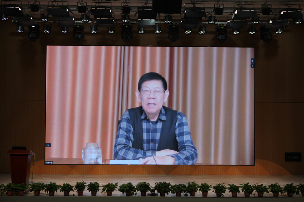 LEwin乐玩微电召开中干高管述职会议